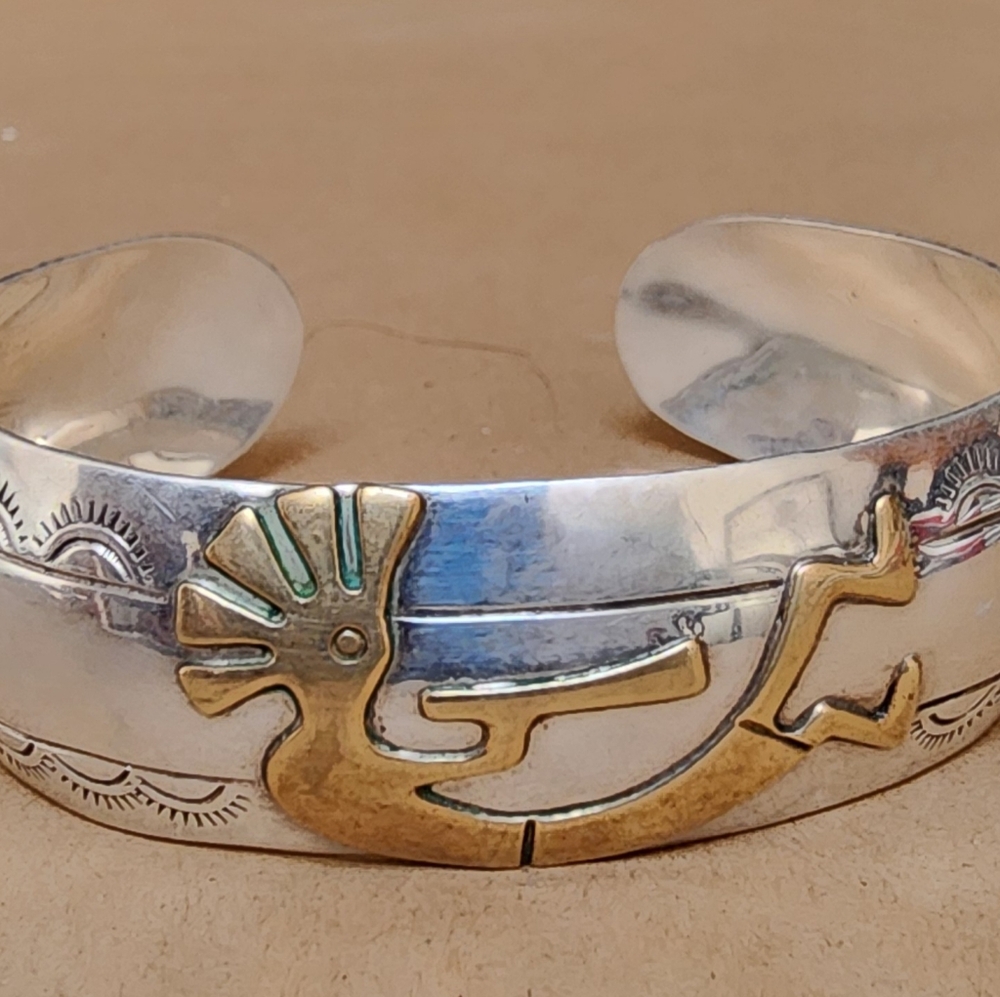 SOLD ---Authentic, vintage, native american cuff bracelet